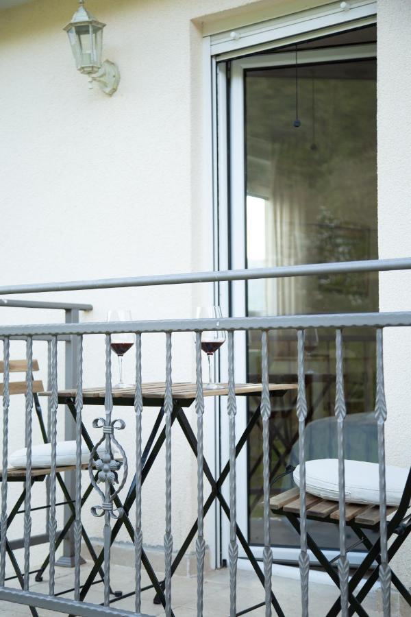 Plamenatz Studio Apartments Virpazar Exteriör bild