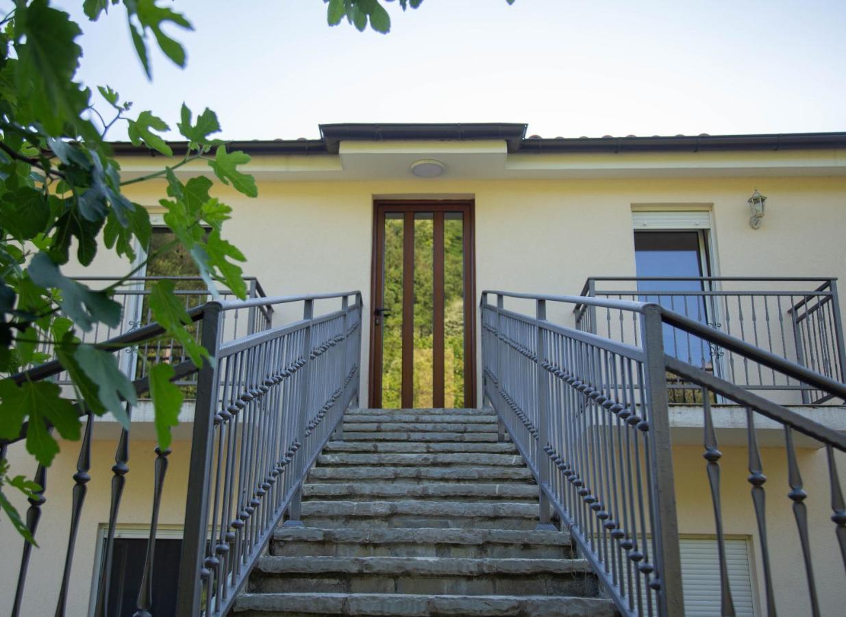 Plamenatz Studio Apartments Virpazar Exteriör bild