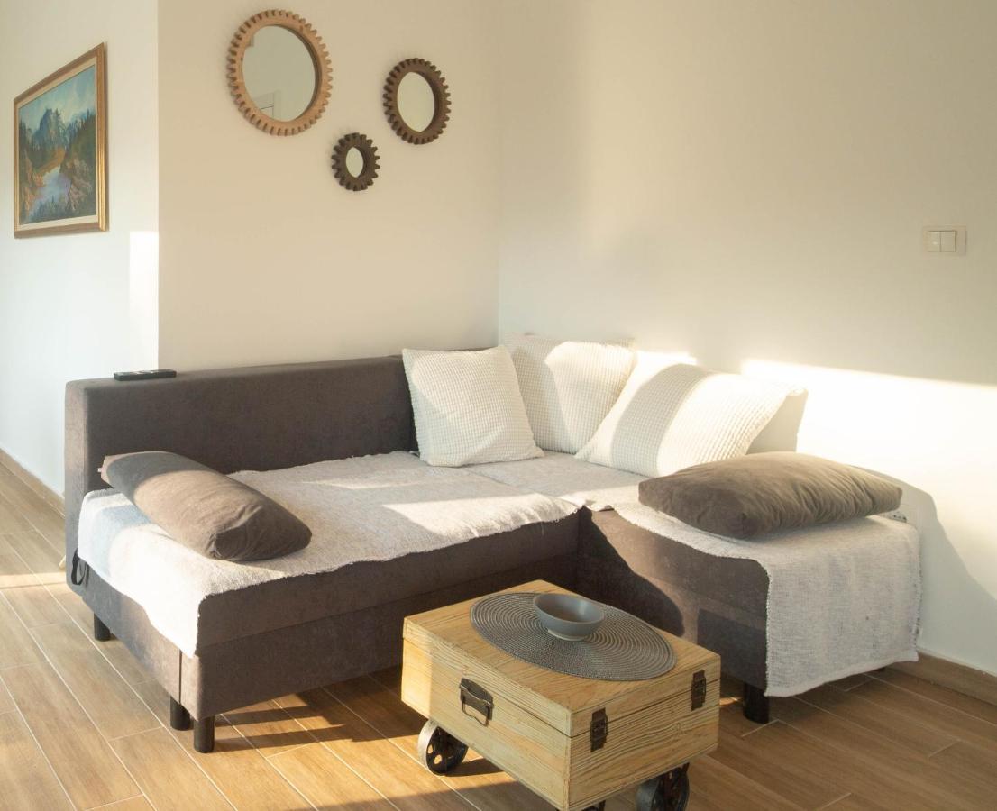 Plamenatz Studio Apartments Virpazar Exteriör bild