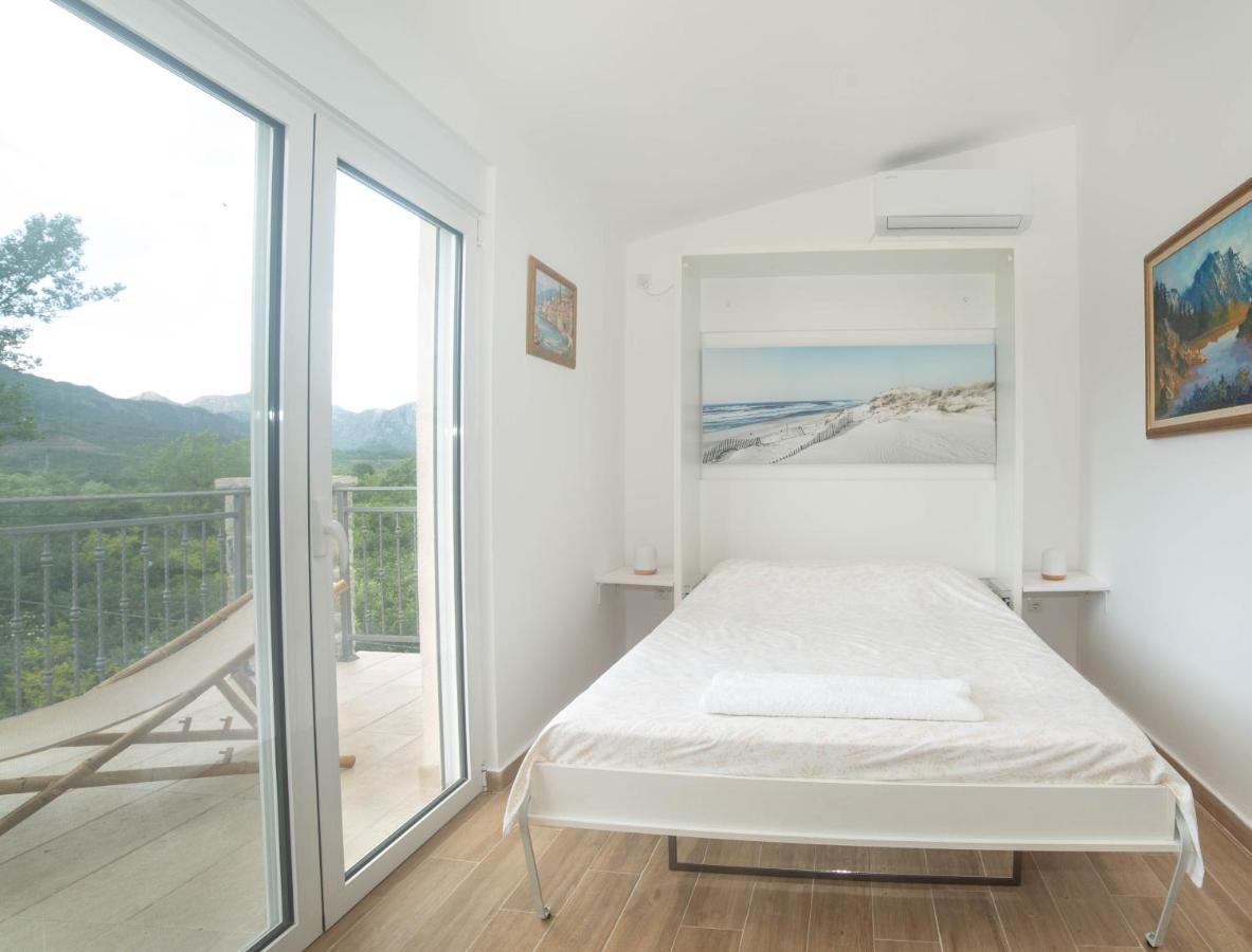 Plamenatz Studio Apartments Virpazar Exteriör bild